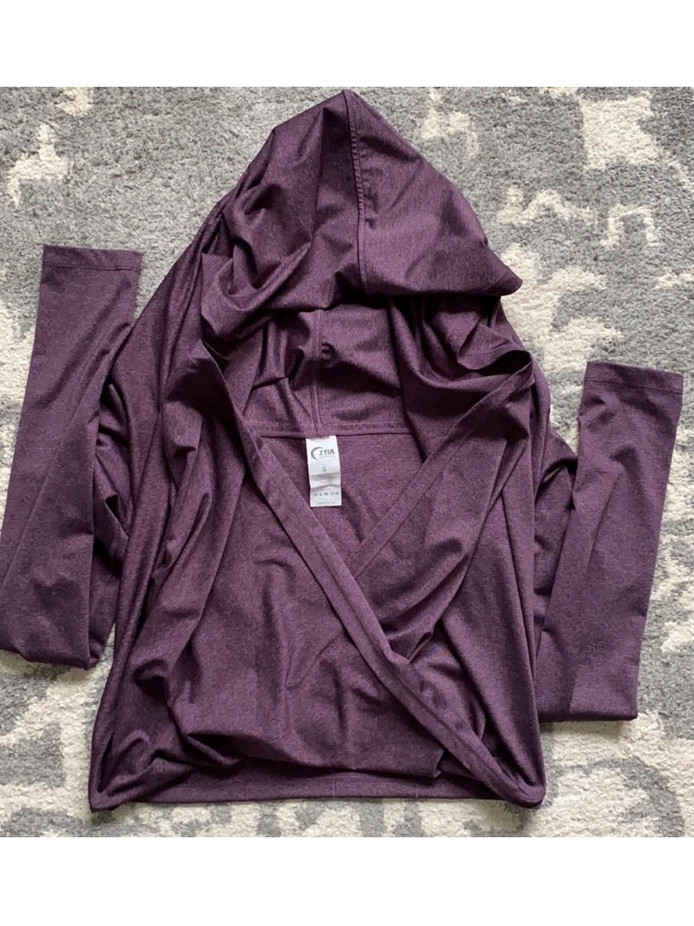 ZYIA Active Purple Yoga Shawl